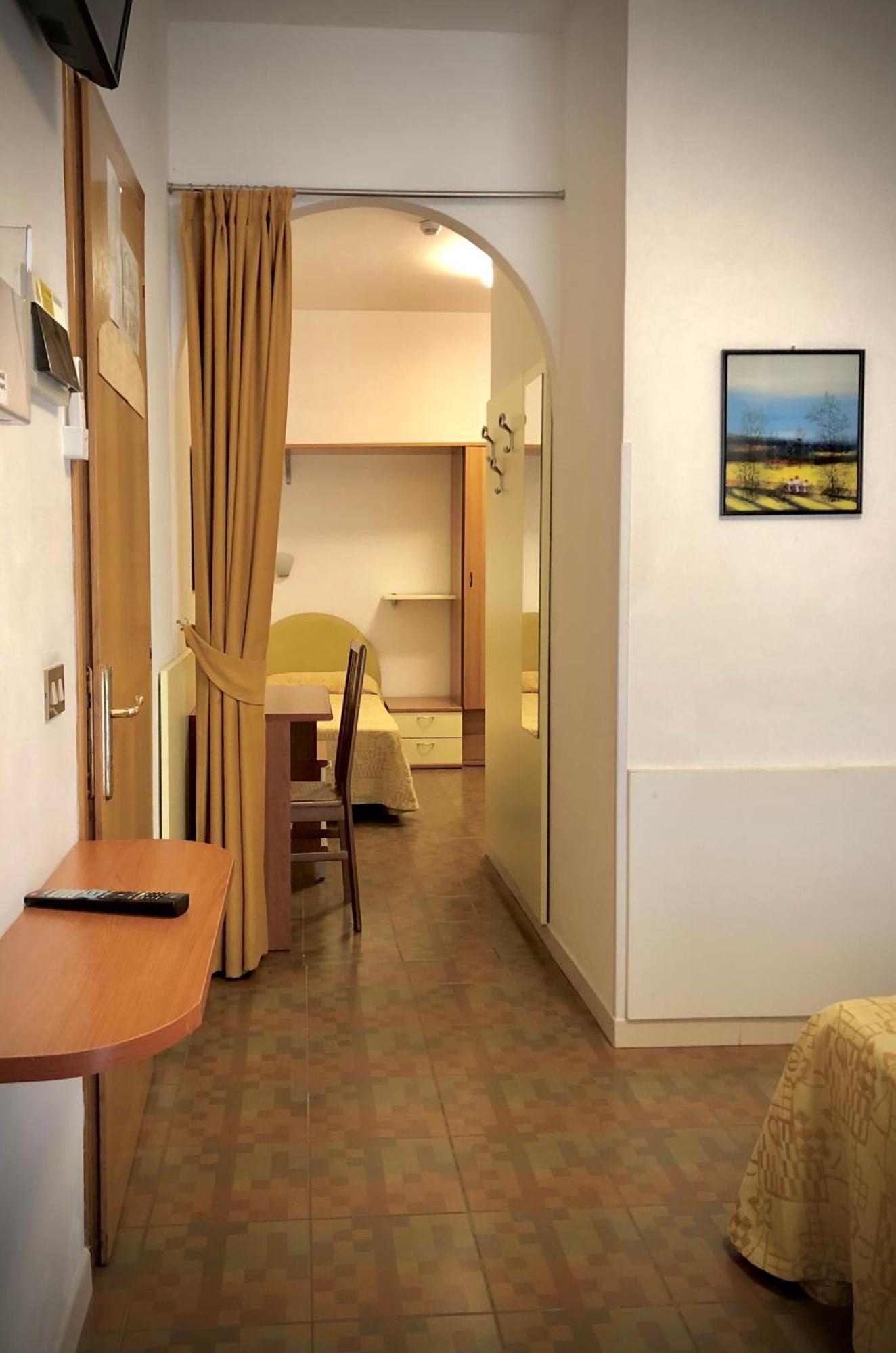 La Parigina Hotel