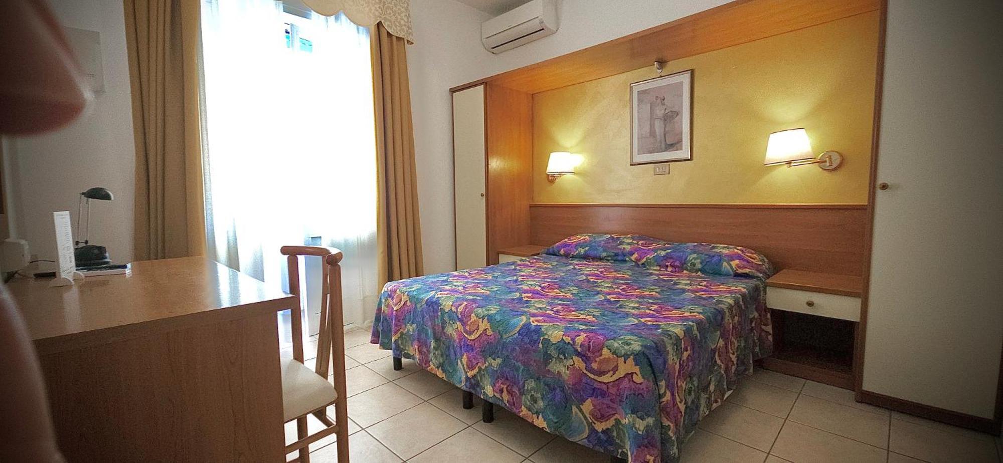 Hotel La Parigina 3*