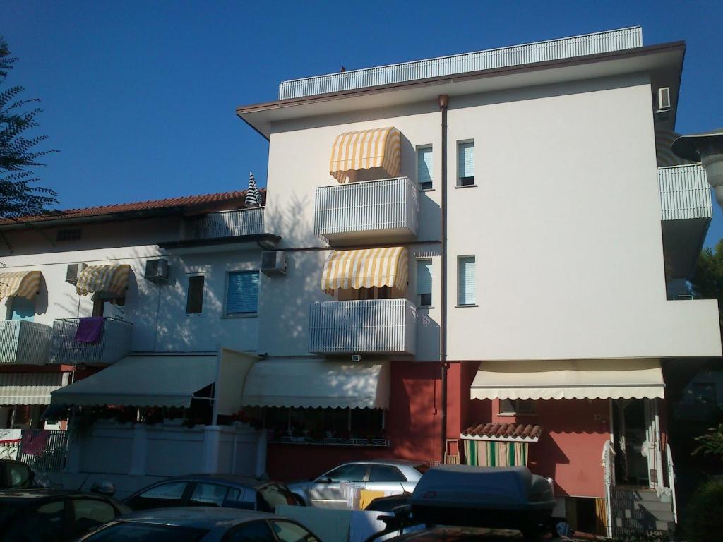 Hotel La Parigina 3*